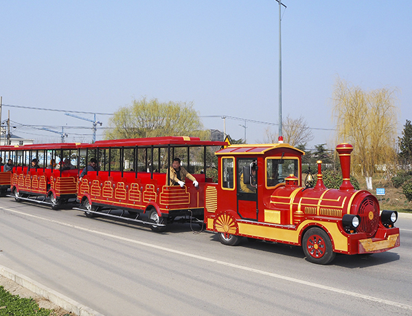 觀光小火車(chē)與觀光車(chē)，景區(qū)應(yīng)該如何選購(gòu)？